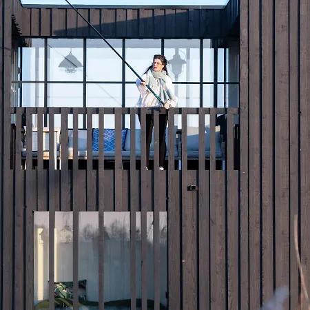 Houseboat / Watervilla Black Swan * Oost-Knollendam