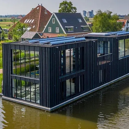 Houseboat / Watervilla Black Swan * Oost-Knollendam